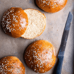 Artisan Brioche Burger Bun – Freshly Baked Daily - Les Gastronomes