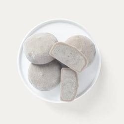 Black Sesame Mochi ice cream - set of 8 pieces - Les Gastronomes